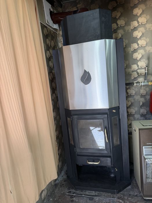 Камина с водна риза Дипломат 11 INOX B