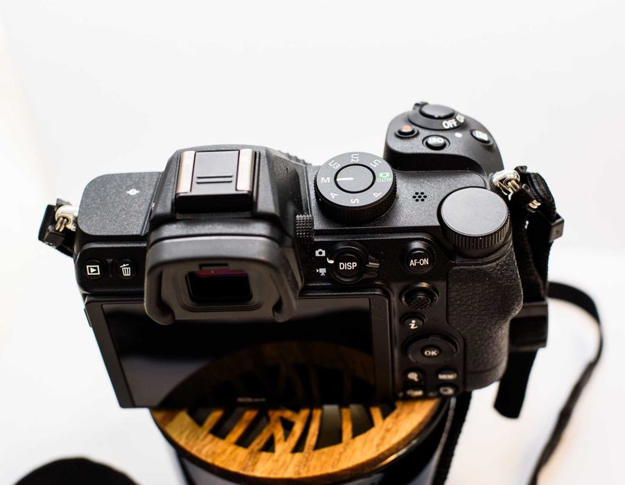 Nikon Z5 - Ca nou - Full frame Mirrorless - 14.714 Cadre