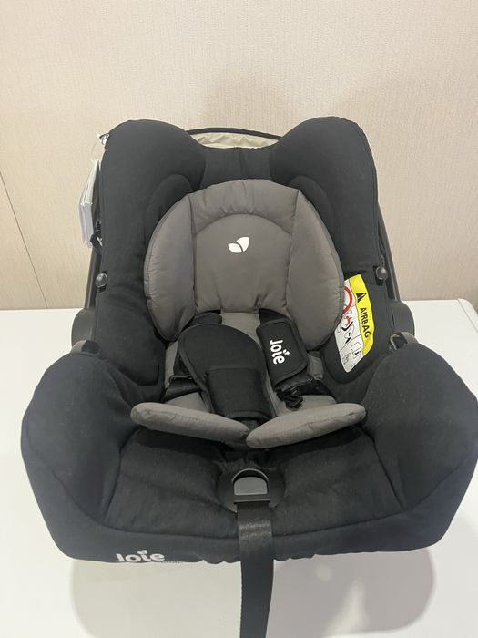 Продам Автокресло Joie новое