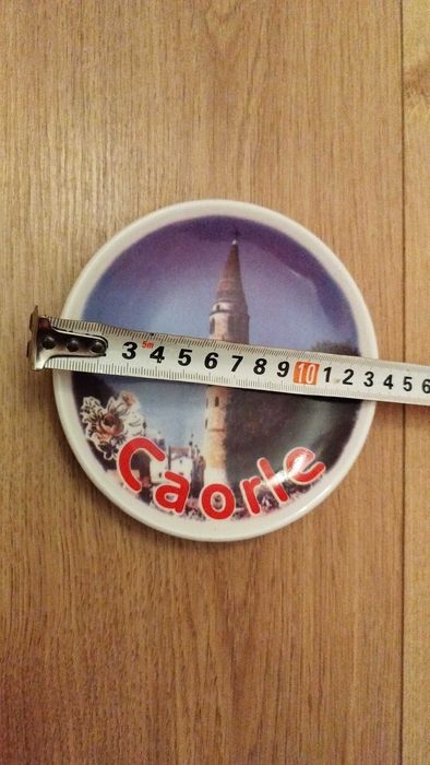 Красива порцеланова чиния от Каорле Италия.