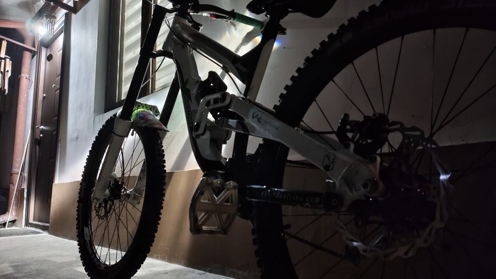 YT tues core 3 2013 DH