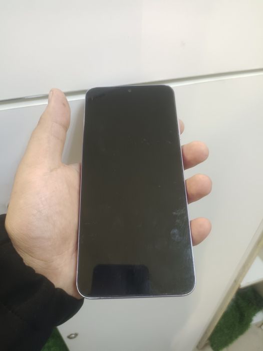 Продам Samsung A05s 128гб все тянет