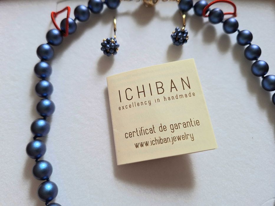 Colier si cercei perle albastre cu aur filat