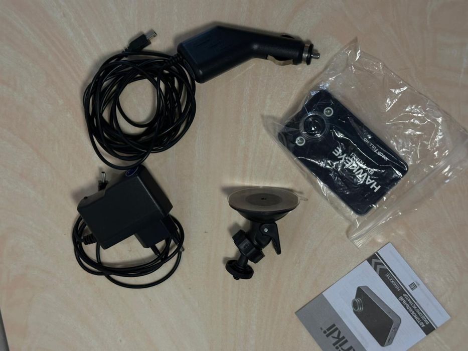 Продам видеорегистратор. В пленке.