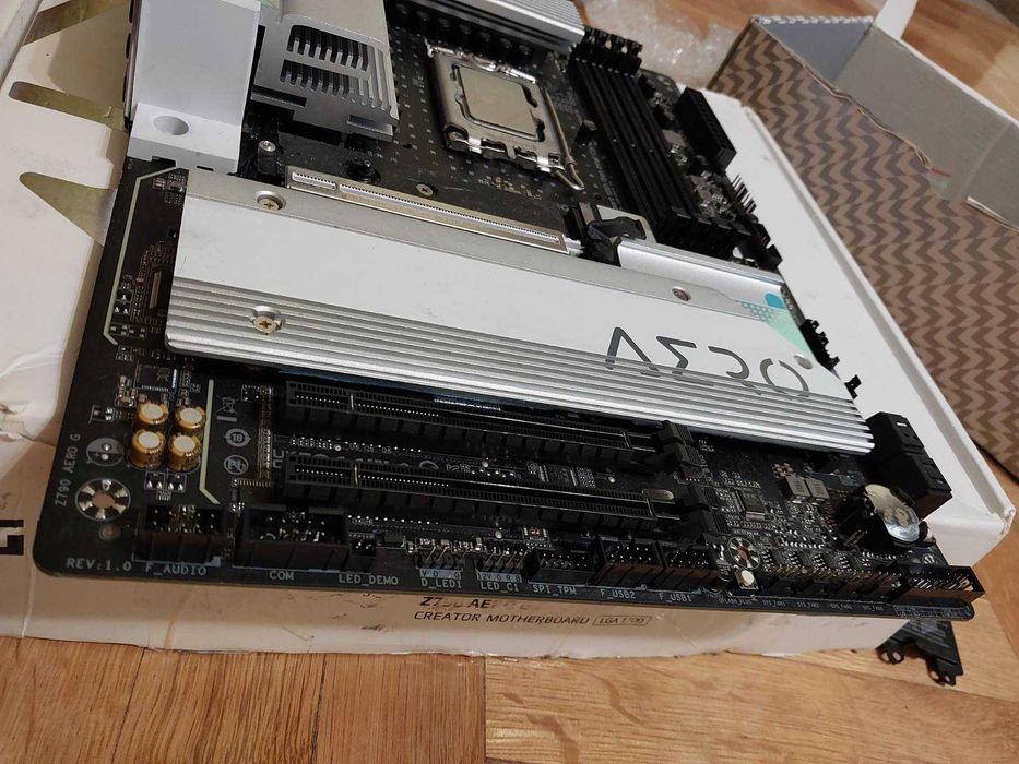 Intel Core i5 14600KF + Gigabyte Z790 Aero G