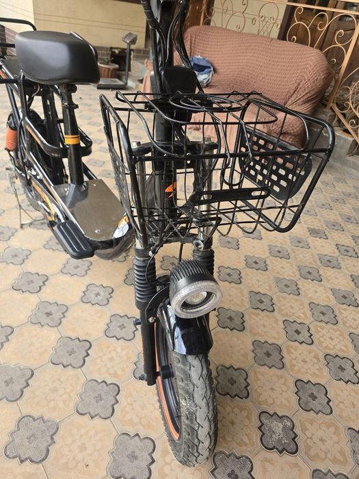 Drongo monstr yengde