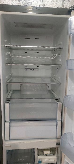 Продам Холодильник.