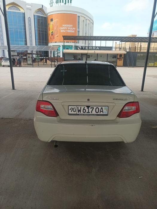 Нексия 2 срочно сотилади