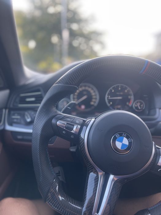 BMW 5 Series 2012 — imagine 4