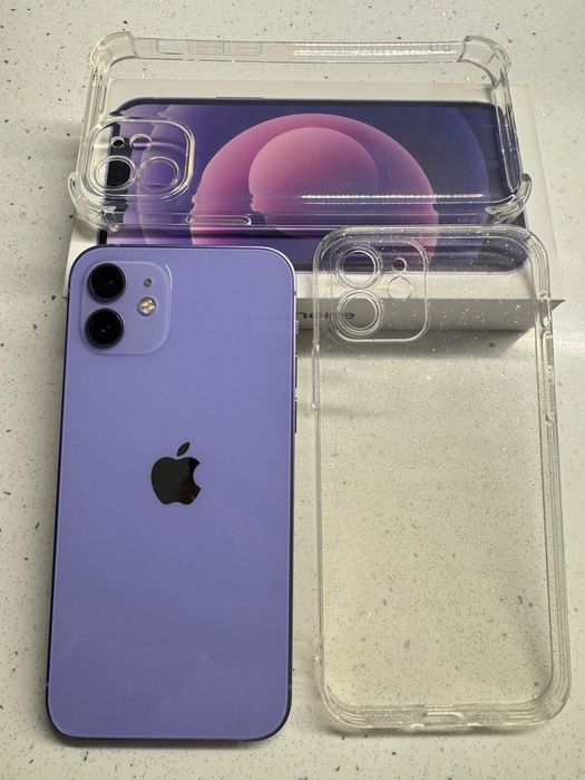 iPhone 12 64GB – с кутия и 2 кейса