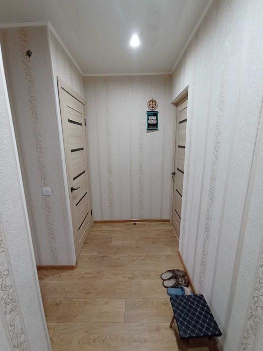 Продам 2 комн. квартиру в Уральске