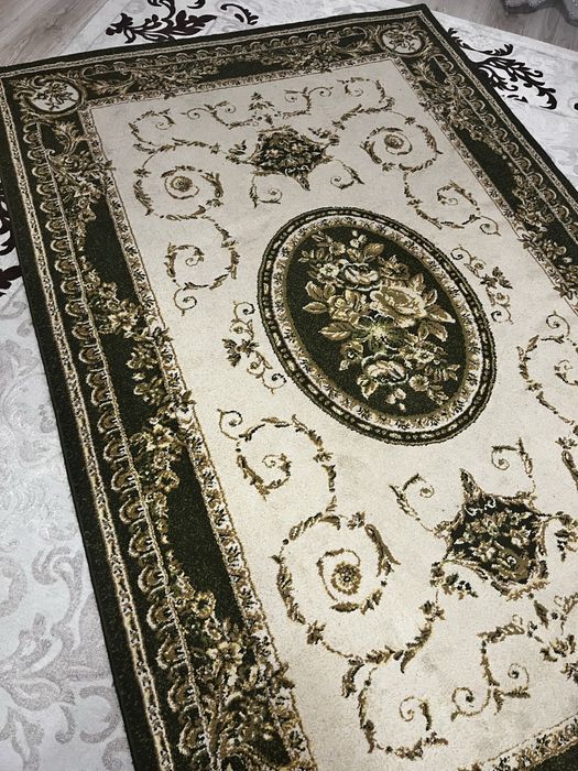 Ковер, размер 150/220