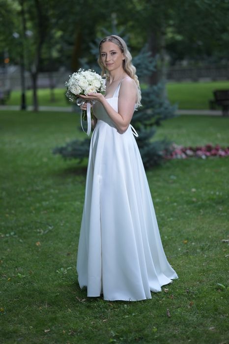 Vand rochie de cununie civila/mireasa ,purtata in ziua nuntii.