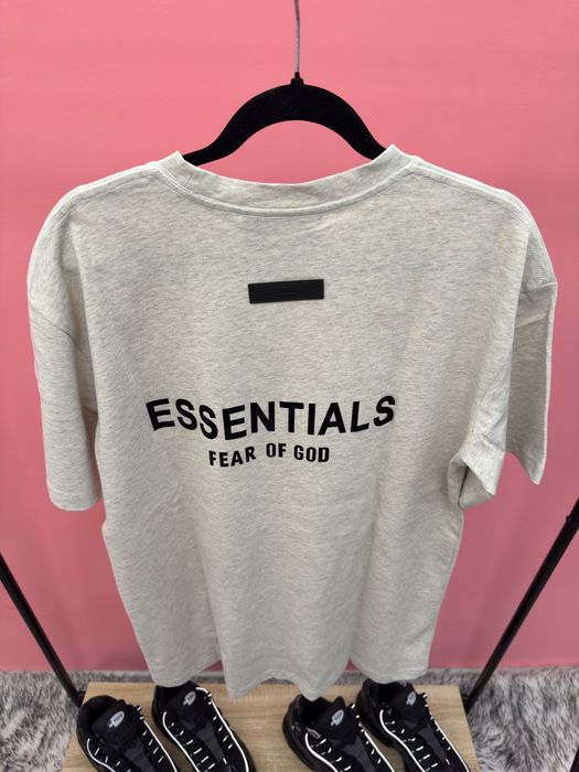 Compleu Essentials Gri