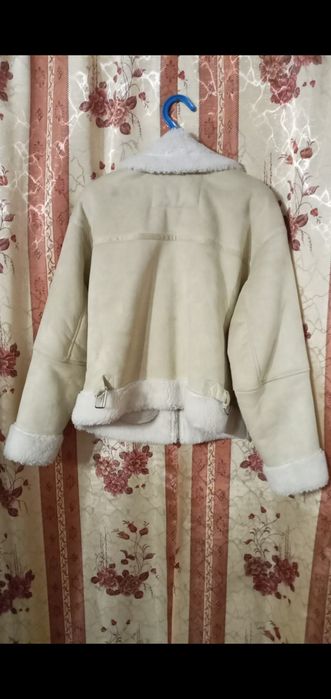Продам куртку зимнюю. Б/У.