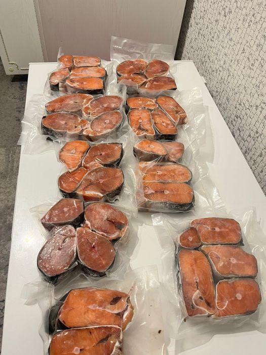 Продам стейки рыбы (кета)