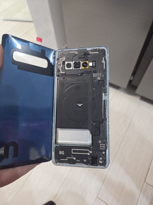 Samsung s10+ dezmembrat