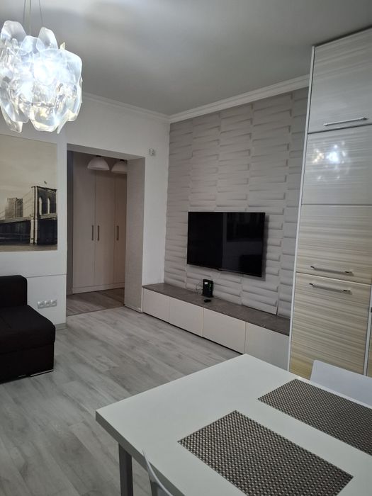 Сдаётся 2 комната квартира