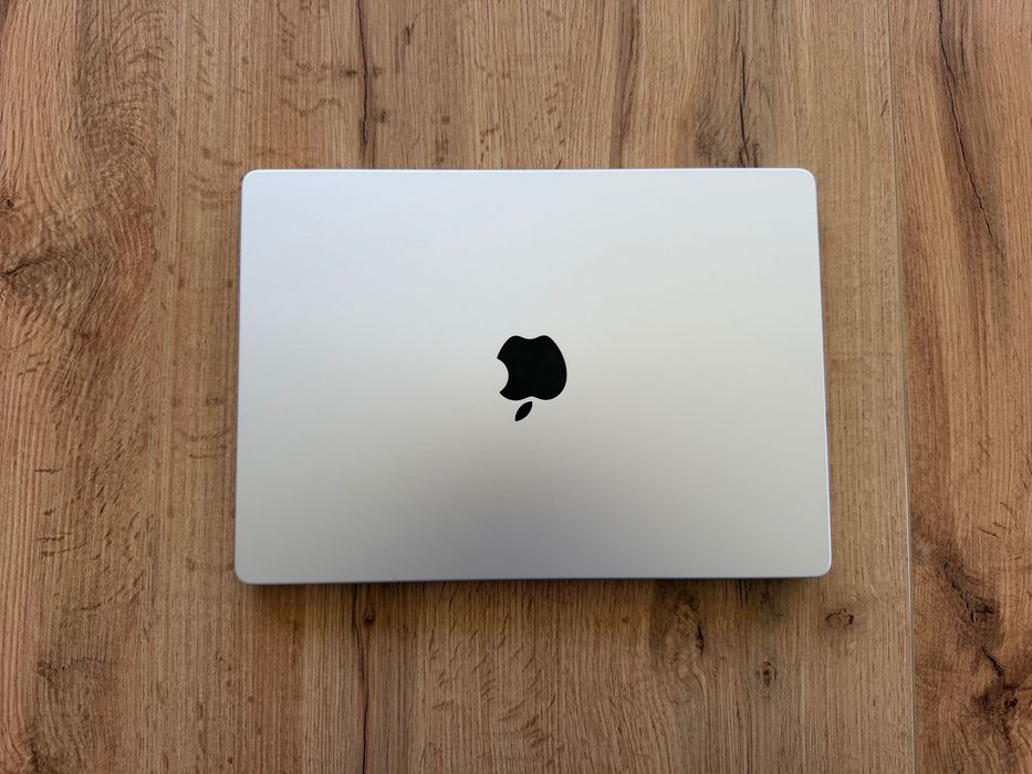 MacBook Pro 14" M4 PRO Chip 14-CPU/ 20-GPU/ 48GB RAM/ 1TB SSD