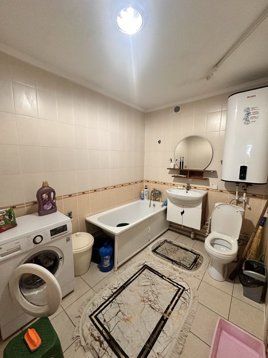 Продам теплую 3-комнатную квартиру