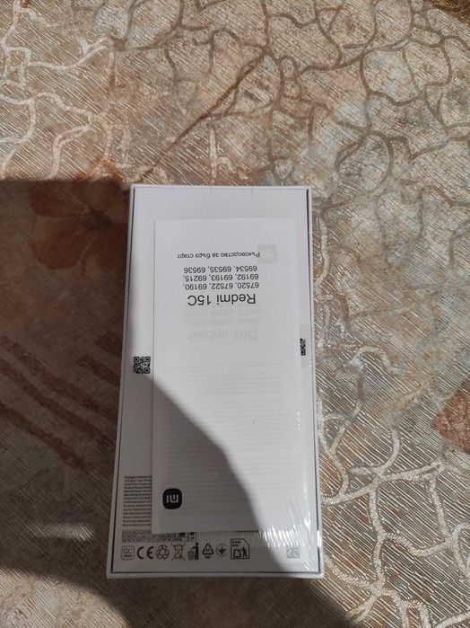 Продавам нов телефон Xiaomi Redmi 15C,4GB RAM,128GB DISK