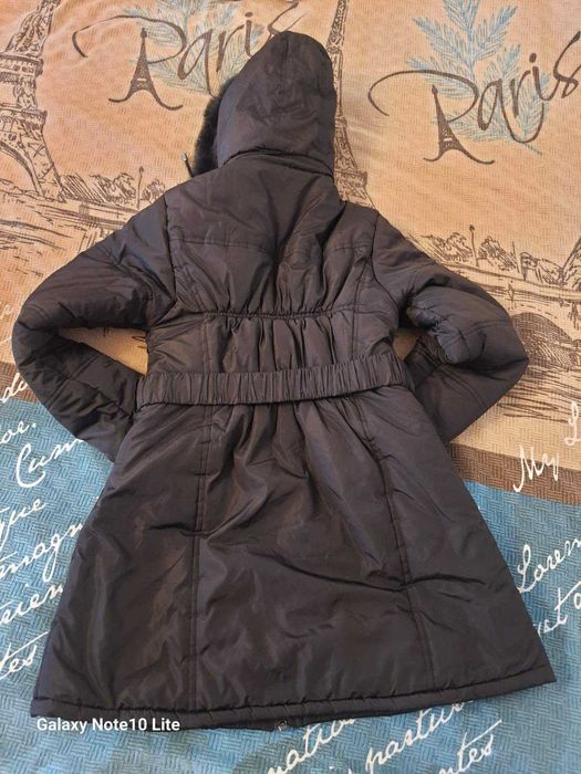 Зимно черно яке с качулка с пух