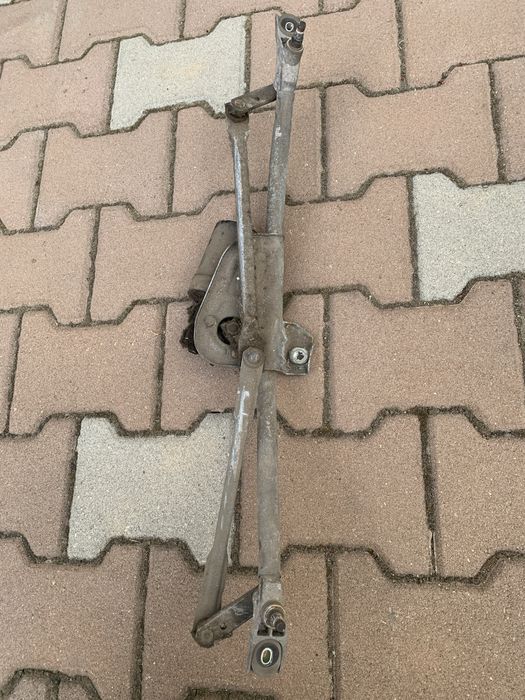 Моторче механизъм чистачки пасат 4 passat4