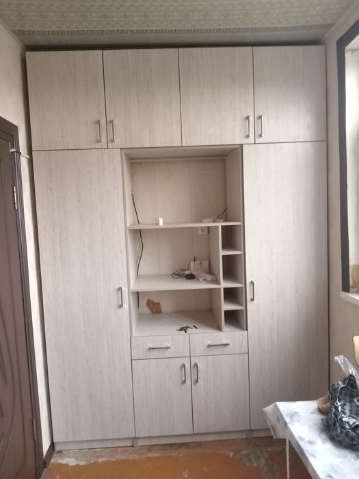 Буюртма буйича прихошка ва шкаф мебеллар ясаб берамиз