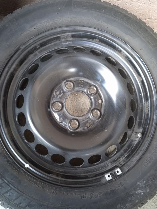 Джанти за Мерцедес ЕТ44 6j 15 А класаW169 25лв бройката R15 без Гуми .