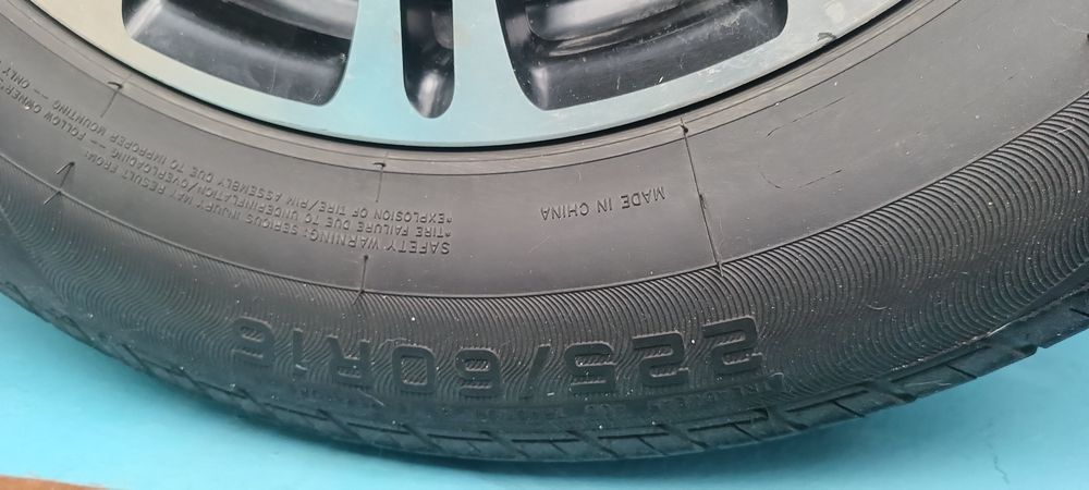 Продам диски с резиной.