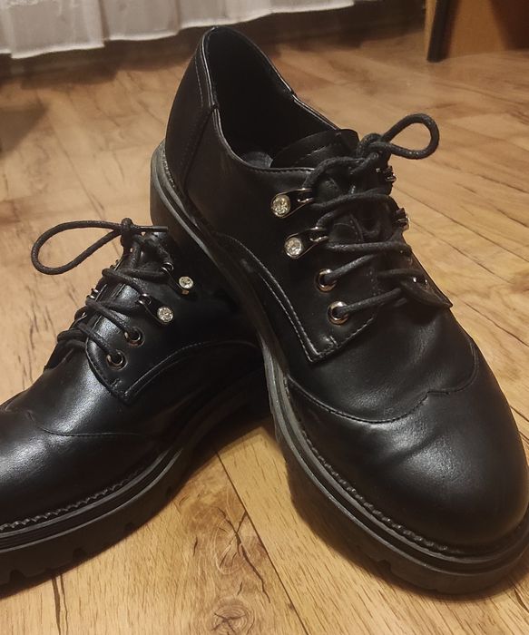 Женские туфли на платформе