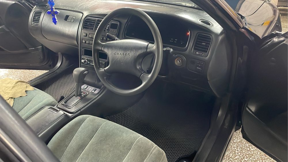 Toyota chaser 90