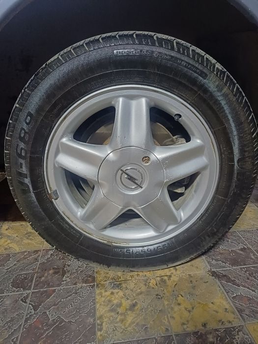 Опель диски 5×110 комплект с шинами