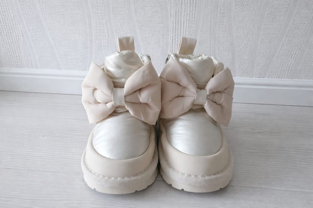 Детская обувь в отличном состоянии!