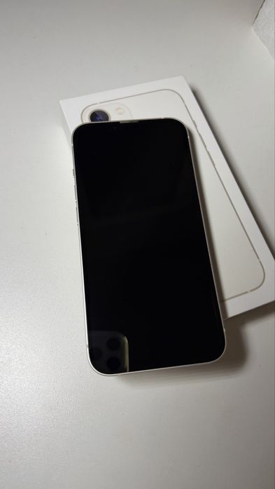 iPhone 13 128 ГБ, белый, 75% АКБ, коробка