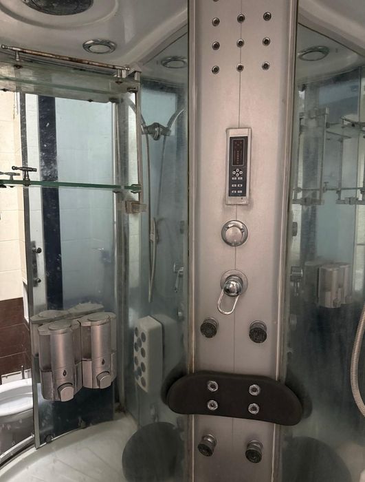 Душевая кабина. Самовывоз