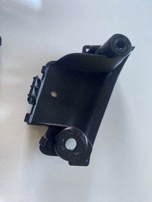 дръжки за корите на вратите пежо 107 ситроен ц1 тойота айго