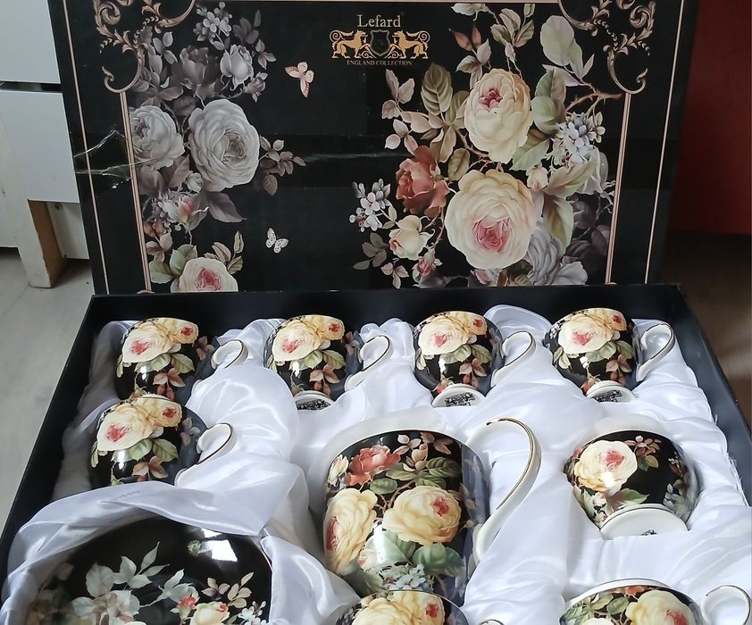 Продаю новый чайный сервис