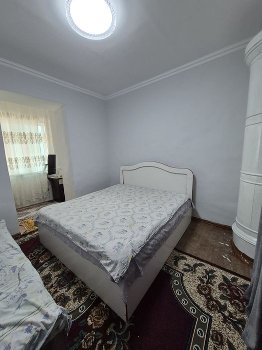 3 xonali Kvartira Sotiladi Bodomzor masjidni roparasidagi 2 qavatli do