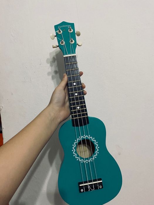 Укулеле за 10000тг