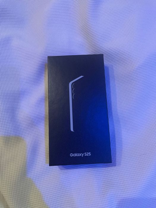Samsung S25 256gb
