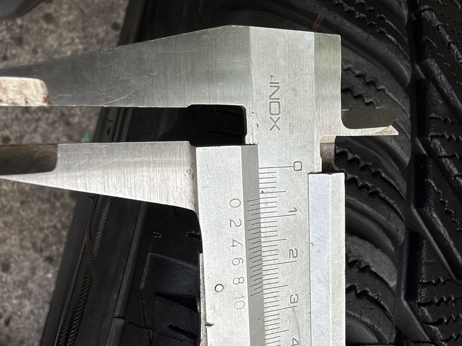 Зимни гуми 235/55/18 Hankook i*cept evo 3x