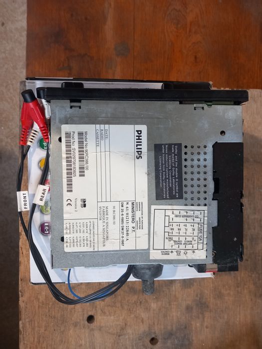 Радио касетофон Philips