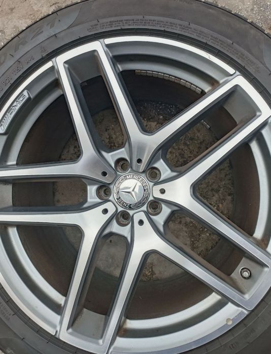 Оригинални джанти спорт пакет с гуми зимни 21 цола за Mercedes GLE AMG