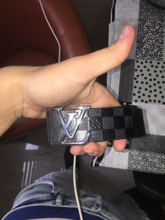 Curea Louis Vuitton neagra