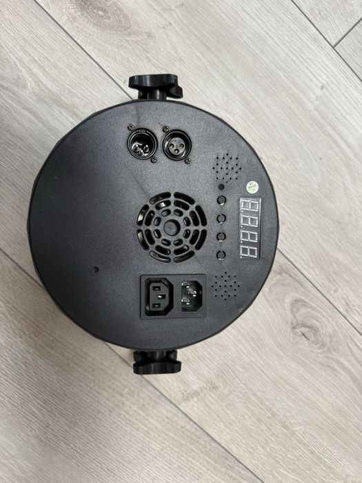Proiector LED PAR 18x12W RGBW - NOU - lot 4 bucati