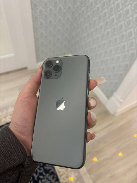 iphone 11pro идеал срочно