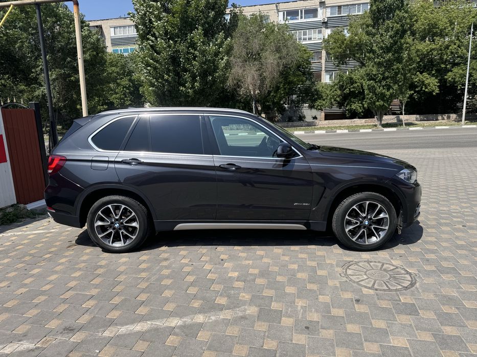Продам BMW x5  F15  2017 г