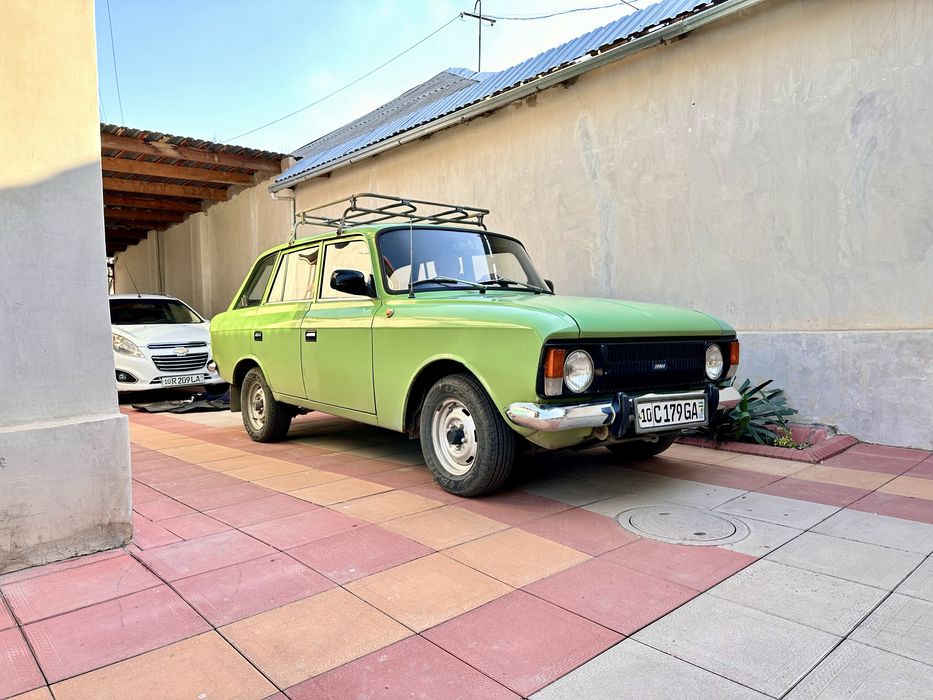 Продается Иж Комби 2175