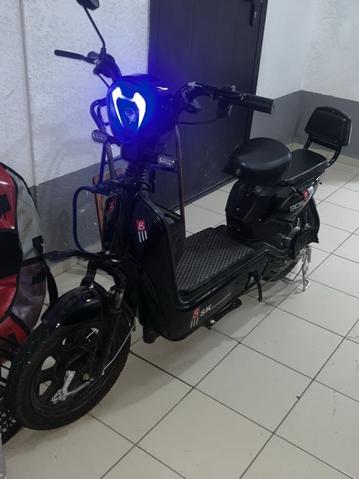 электро скутер SK8